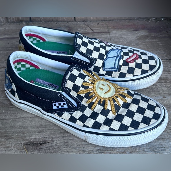 W's Sz 9- Men's 7.5 -Van’s Sneaker Off Wall Sunshine Books Skateboarding Slip On - Picture 2 of 9